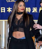 2002_TOKYO_PressConference_04.jpg
