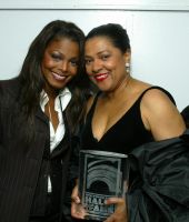 Janet_Jackson_theHollywoodBowlOpeningNight_2002_5.jpg