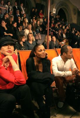 2006_ParisFashionWeek_HERMES_01.jpg