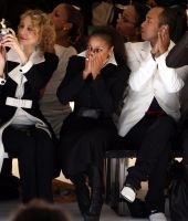 2006_ParisFashionWeek_Valentino_016.jpg