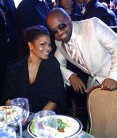 2007_CliveDavisPREGRAMMY_01.jpg