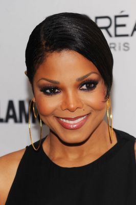 2010_GlamourMag_WomanOfTheYear_08.jpg
